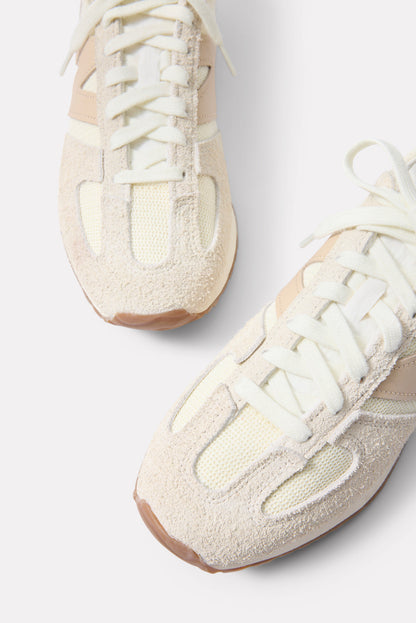 471 Sneaker