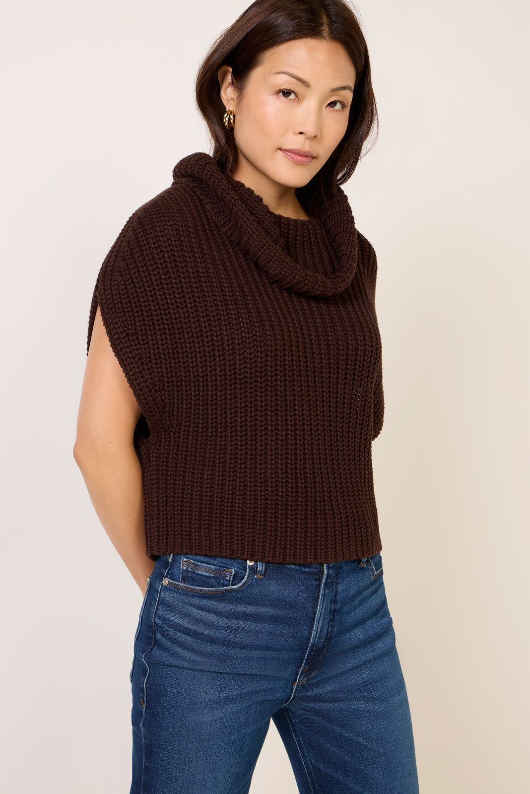 Cate Vest