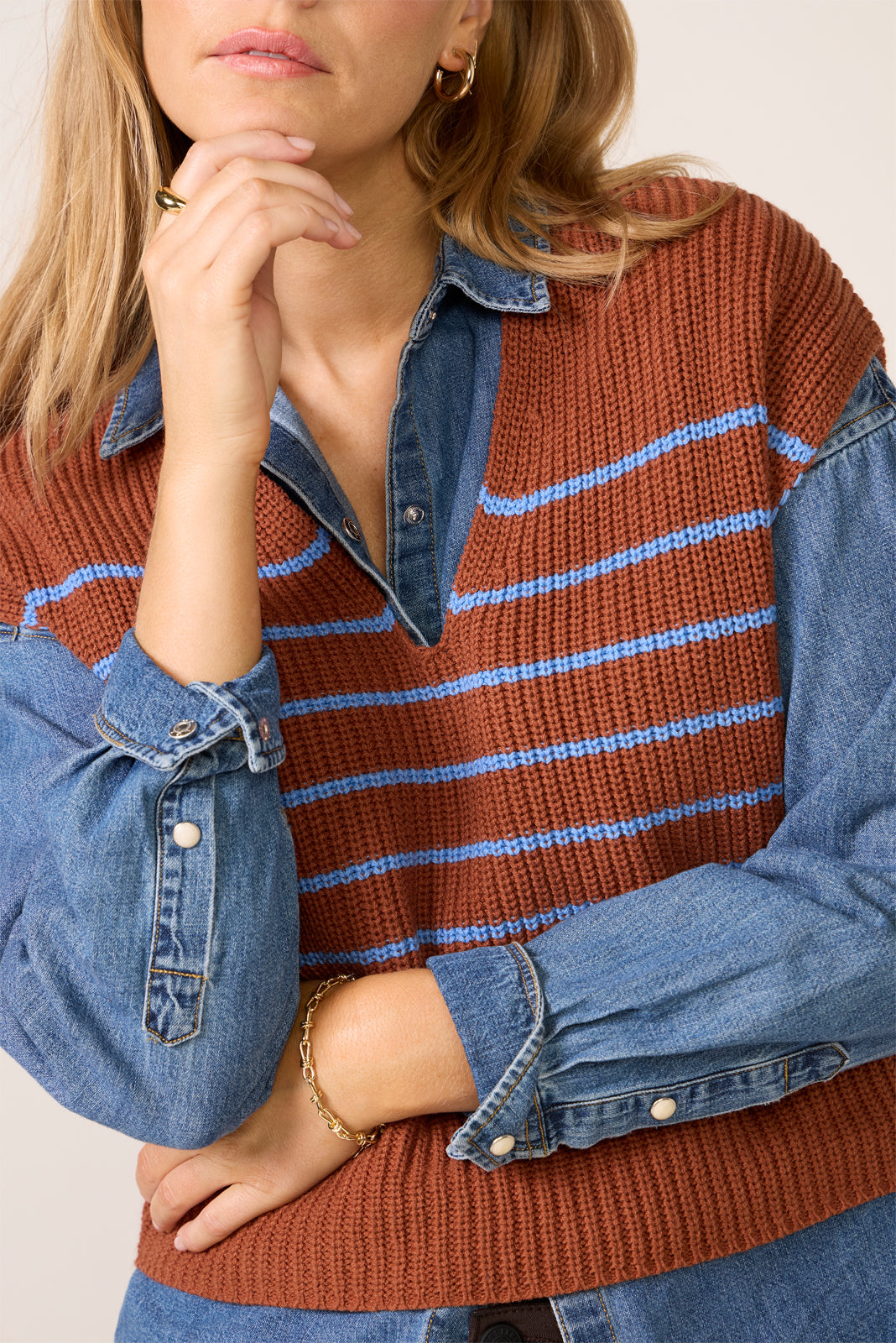Aiden V-Neck Vest