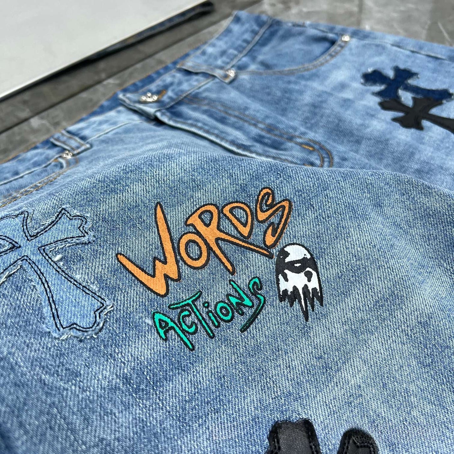 CHH Chrome Hearts Jeans Metal Logo Decoration