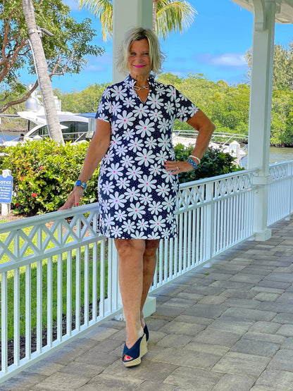 NAVY DAISY SHORT SLEEVE DRESS
